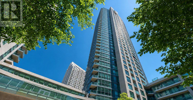 2411-215 Fort York Boulevard, Toronto, ON, M5V 4A2