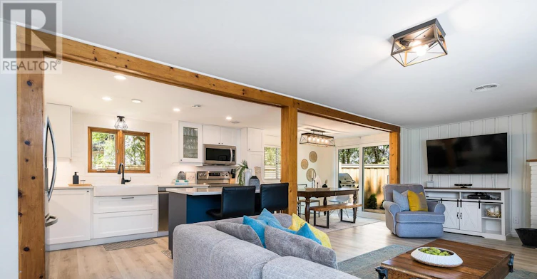 102 Helen Street, Blue Mountains, ON, L9Y 3Z2 - 9