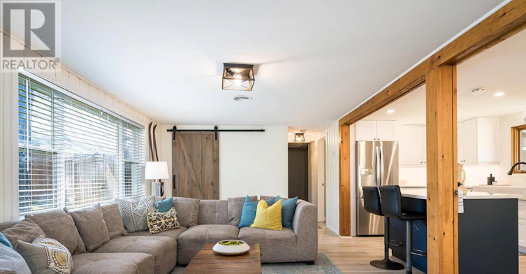 102 Helen Street, Blue Mountains, ON, L9Y 3Z2 - 11