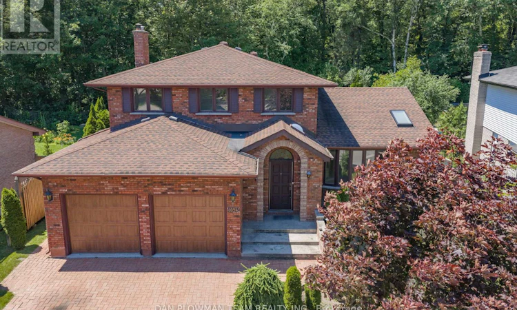 1054 Chelsea Court