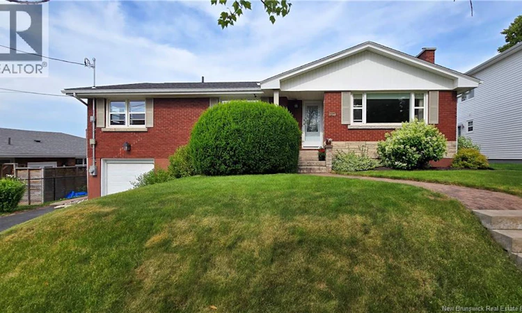 127 Coronation Drive