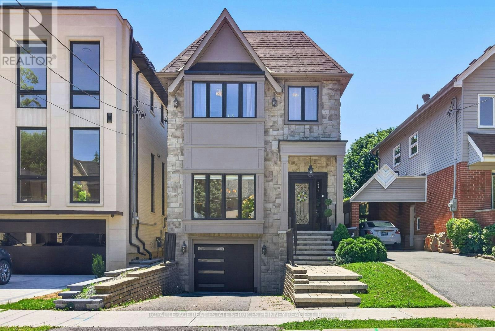 245 Florence Avenue, Toronto, ON, M2N 1G7