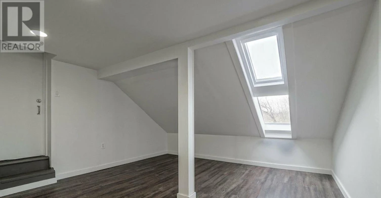 2-564 Lyons Lane, Oakville, ON, L6J 2Y1 - 4
