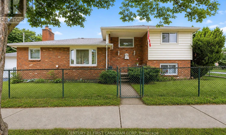 184 Durand Street