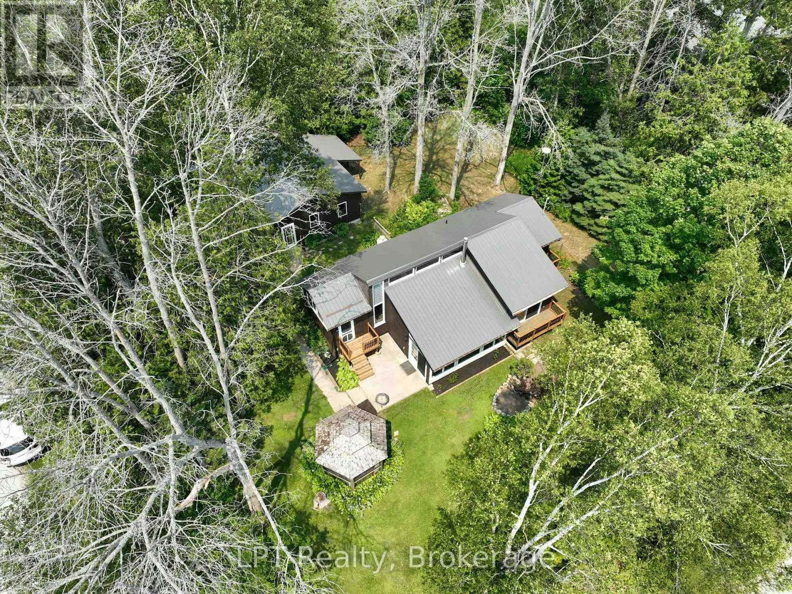 3 Cardinal Avenue, South Bruce Peninsula, ON, N0H 2T0