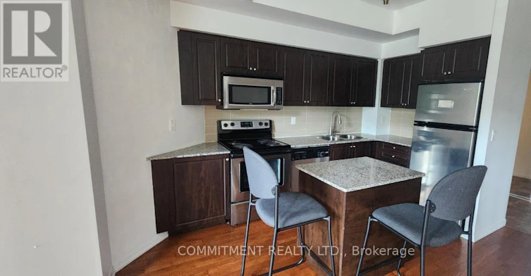 215-215 Fort York Blvd Boulevard, Toronto, ON, M5V 4A2 - 2