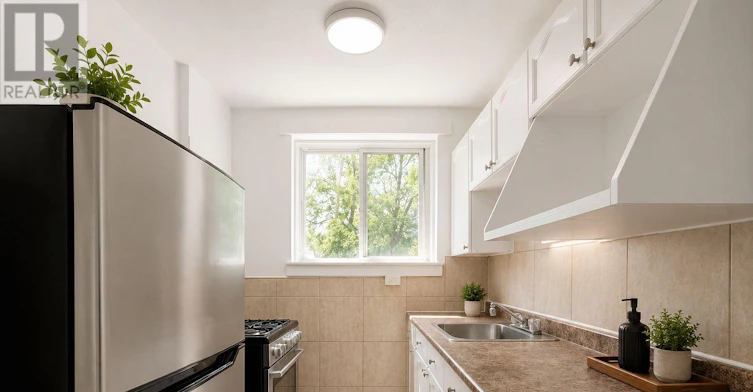 8-852 Trafalgar Street, London, ON, N5Z 1E7 - 2