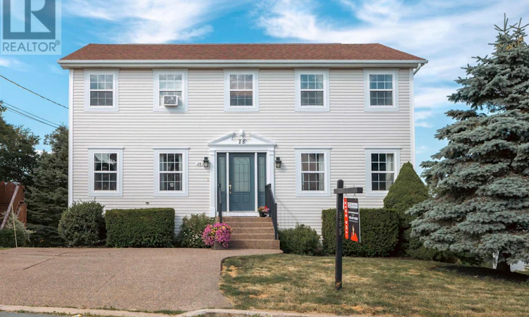 28 Hillview Drive