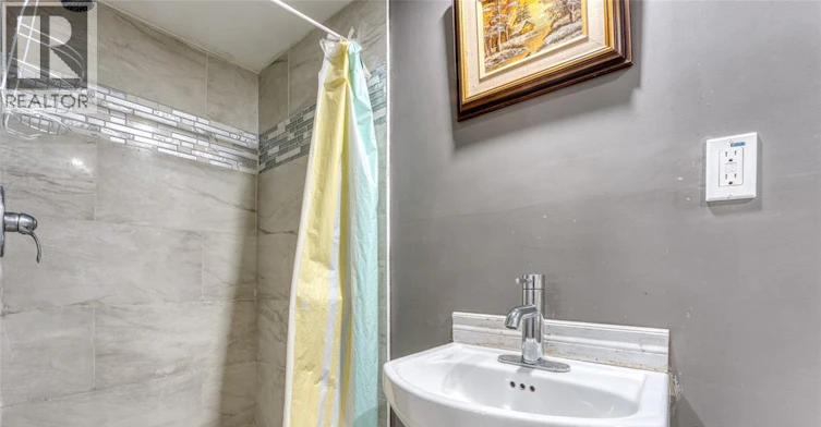 2309 Alexis Road, Windsor, ON, N8W 3Z2 - 35