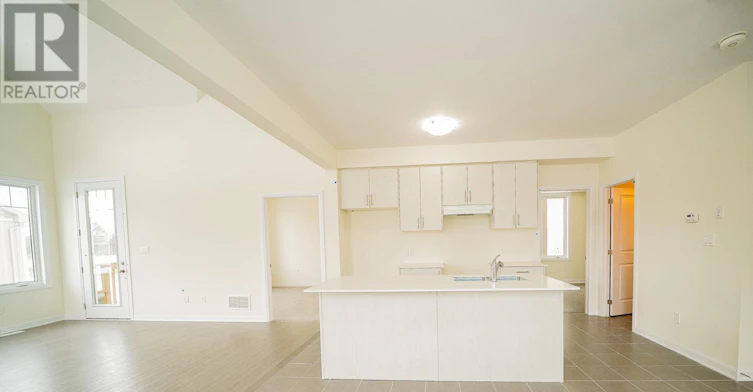 33 Country Club Drive, Loyalist, ON, K0H 1G0 - 10