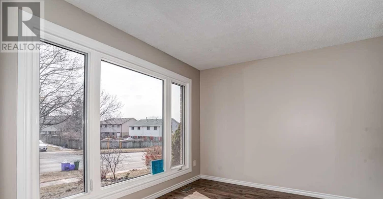 MAIN-1296 Cherrydown Drive, Oshawa, ON, L1H 8C9 - 2