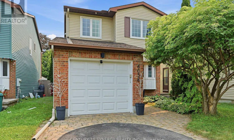 6058 Forestglen Crescent