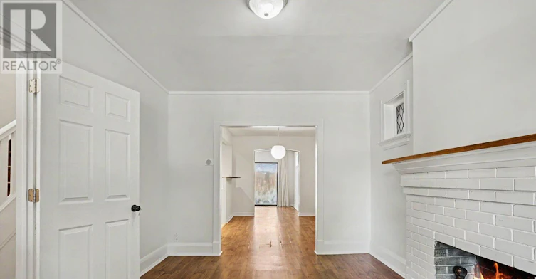 118 Castlefield Avenue, Toronto, ON, M4R 1G4 - 7