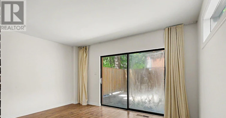 118 Castlefield Avenue, Toronto, ON, M4R 1G4 - 10