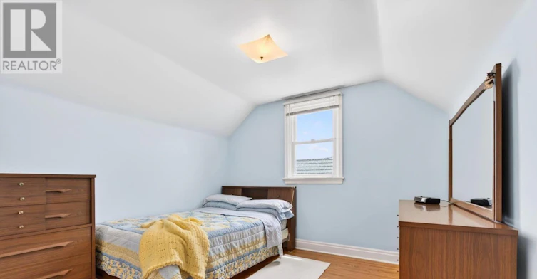 MAIN-820 Simcoe Street N, Oshawa, ON, L1G 4V8 - 12