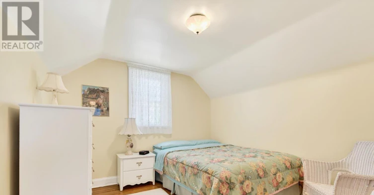 MAIN-820 Simcoe Street N, Oshawa, ON, L1G 4V8 - 11