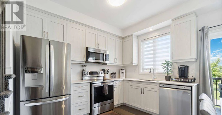 33-575 Woodward Avenue, Hamilton, ON, L8H 6P2 - 8