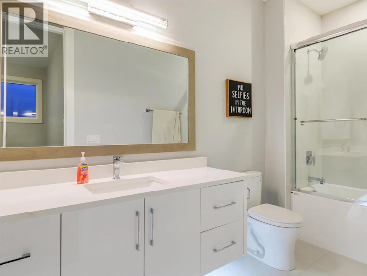 761 Highpointe Lane, Kelowna, BC, V1V 2Y1 - 24