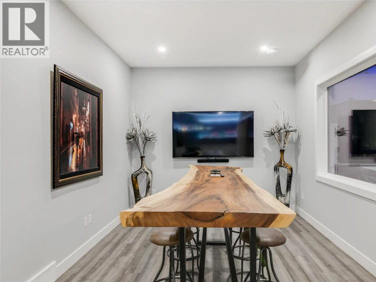 761 Highpointe Lane, Kelowna, BC, V1V 2Y1 - 27