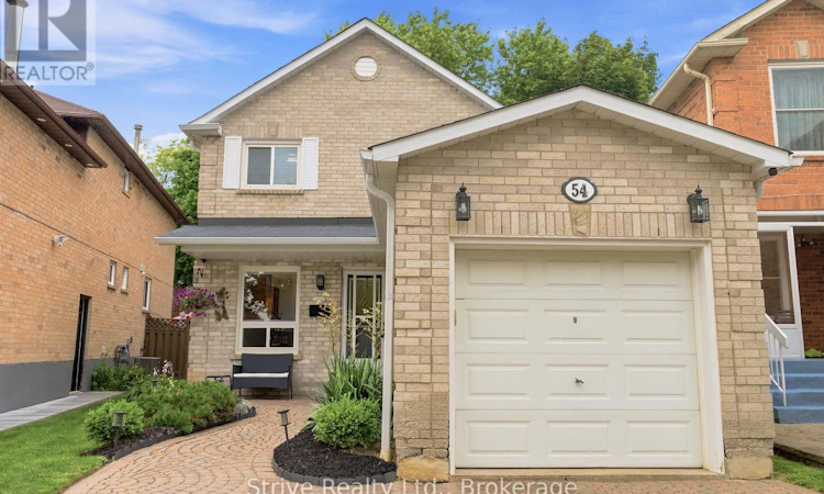 54 Deverill Crescent