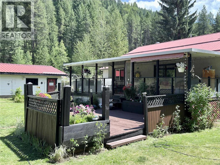 656 Strathmore Avenue, Greenwood, BC, V0H 1J0 - 39