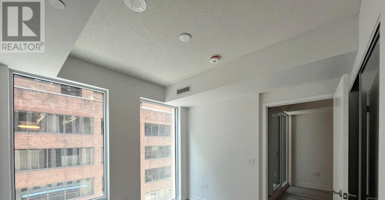 B410-121 St Patrick Street, Toronto, ON, M5T 3C1 - 9