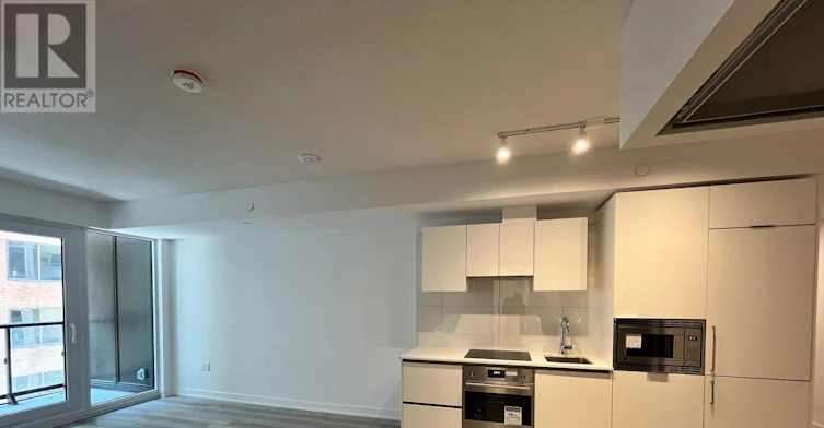 B410-121 St Patrick Street, Toronto, ON, M5T 3C1 - 2