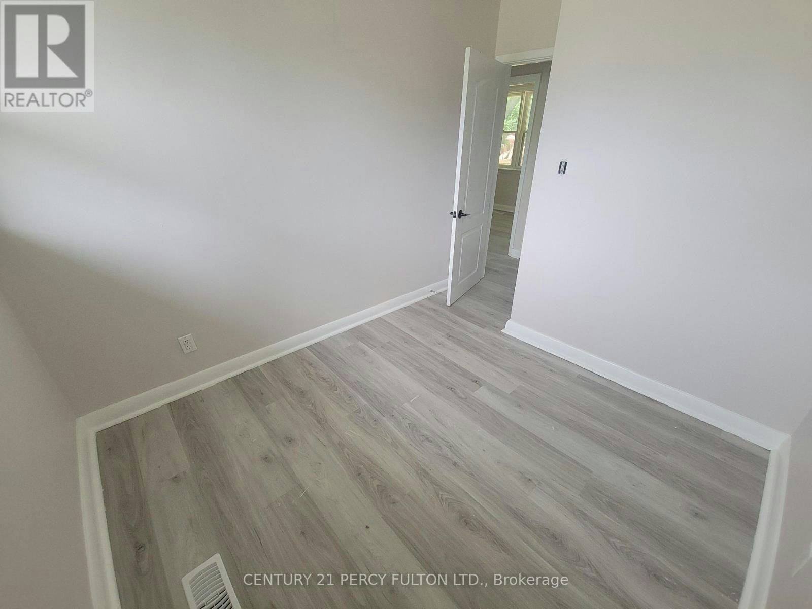 71 Grace Street, Toronto, ON, M1J 2M6 - 11