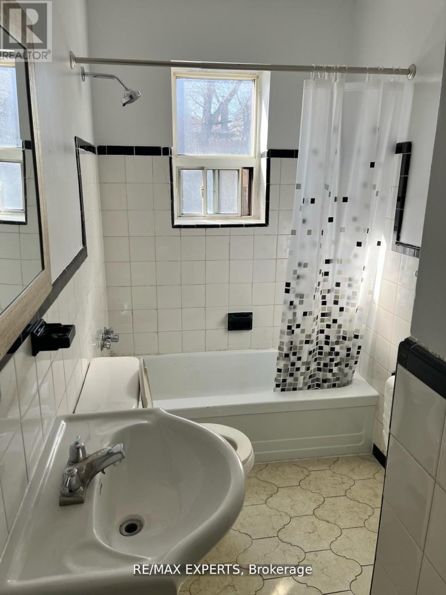 102 3261a Lake Shore Boulevard W, Toronto, ON, M8V 1M2 - 8