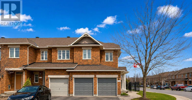 136 Calaveras Avenue, Ottawa, ON, K2J 5K4 - 2