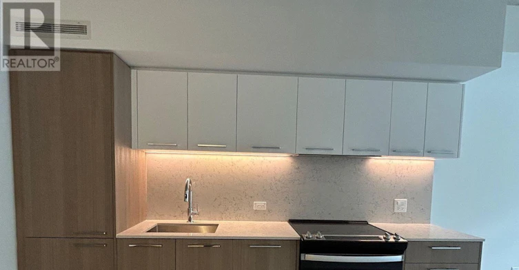 407-45 Baseball Place, Toronto, ON, M4M 0H1 - 3