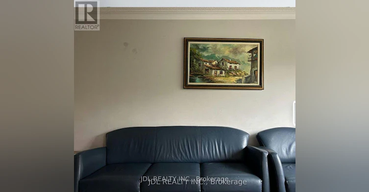 THREE Bedroom Main Floor 8 Highwood Ave Avenue, Toronto, ON, M1R 2E4 - 7