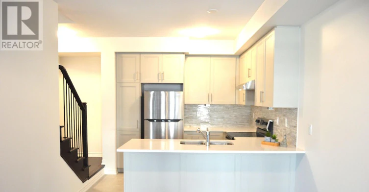 25 Mel Irving Drive, Bradford West Gwillimbury, ON, L0E 1N0 - 4