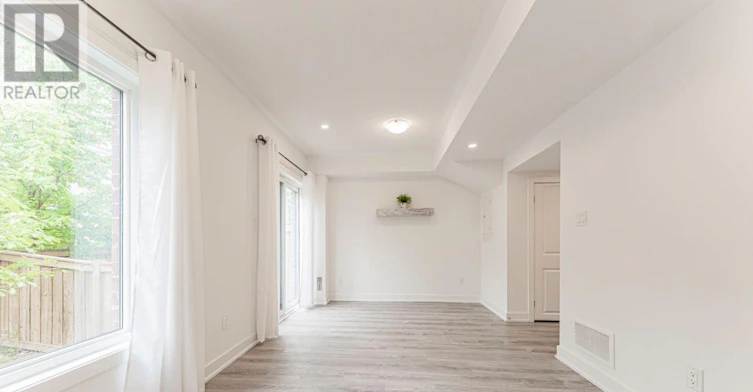 110 Covington Crescent, Whitchurch-Stouffville, ON, L4A 4W8 - 10
