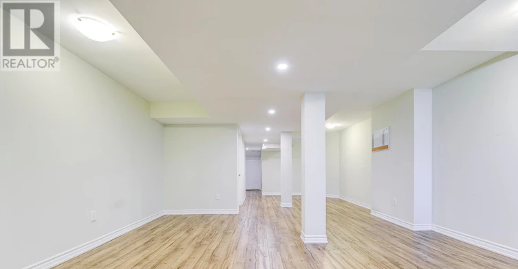 2413 Whistling Springs Crescent, Oakville, ON, L6M 0C3 - 36