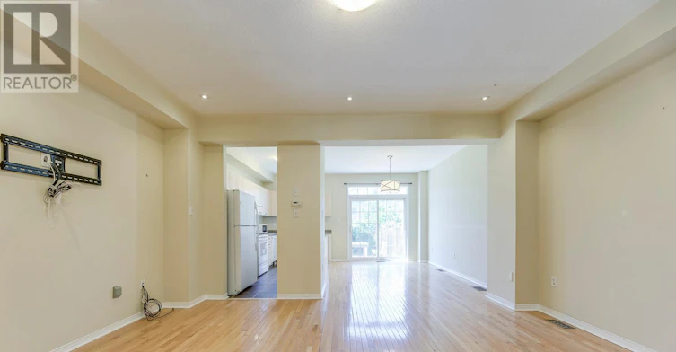 2413 Whistling Springs Crescent, Oakville, ON, L6M 0C3 - 5