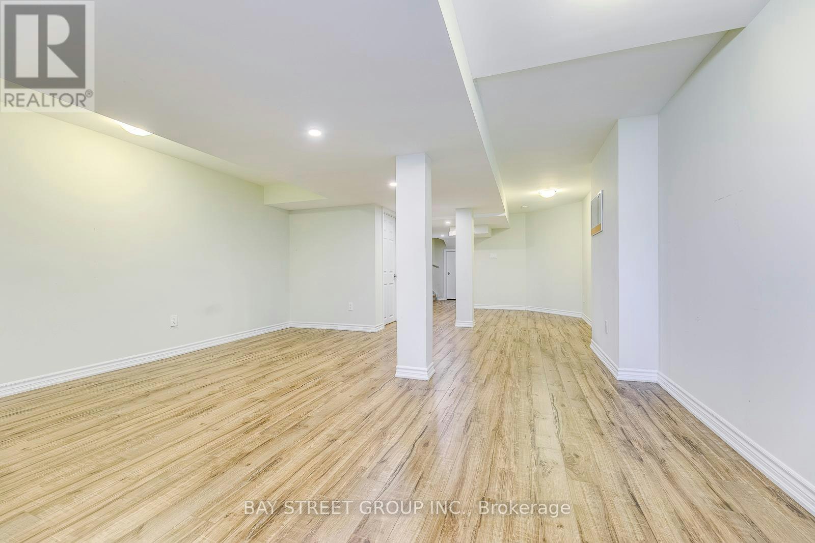 2413 Whistling Springs Crescent, Oakville, ON, L6M 0C3 - 35