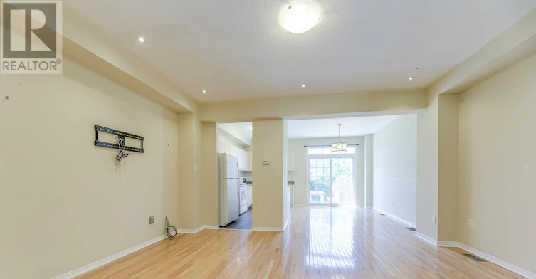 2413 Whistling Springs Crescent, Oakville, ON, L6M 0C3 - 4