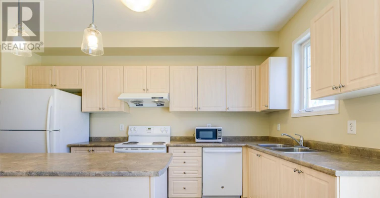 2413 Whistling Springs Crescent, Oakville, ON, L6M 0C3 - 13