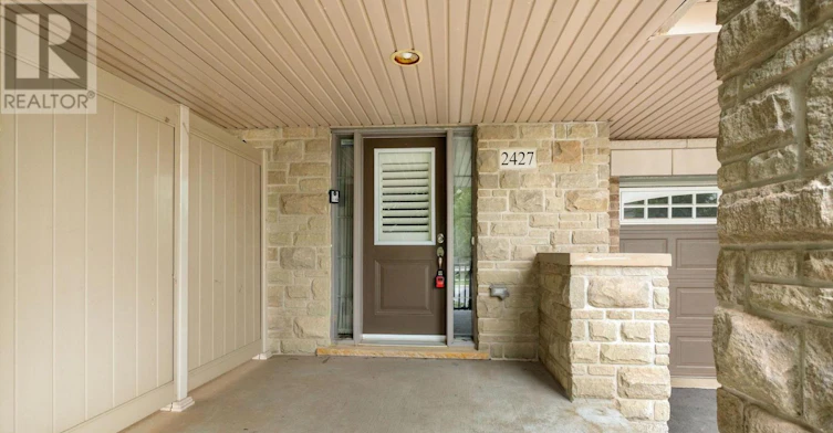 2427 Greenwich Drive, Oakville, ON, L6M 0S4 - 5