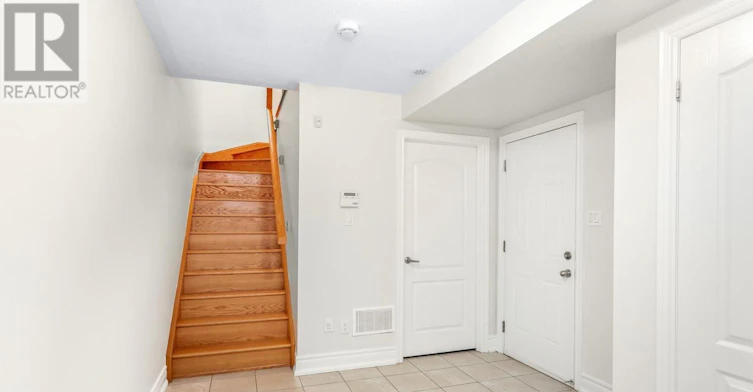 2427 Greenwich Drive, Oakville, ON, L6M 0S4 - 7