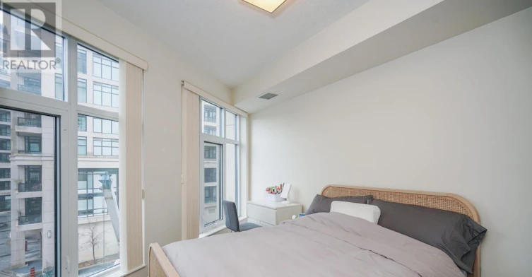 303-2 Old Mill Drive, Toronto, ON, M6S 0A2 - 15