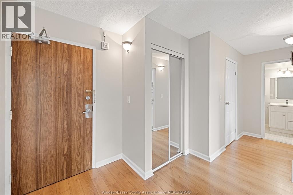 306-3950 Wyandotte Street East, Windsor, ON, N8Y 1G5 - 9