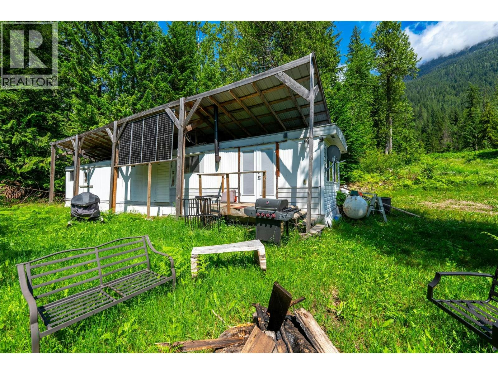 7455-19 Mile Road, Malakwa, BC, V0E 2S0
