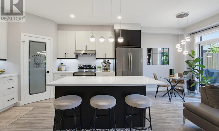 14-3557 Colonel Talbot Road