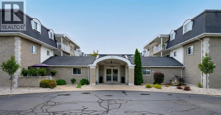 301-1995 Normandy, Lasalle, ON, N9H 1P9