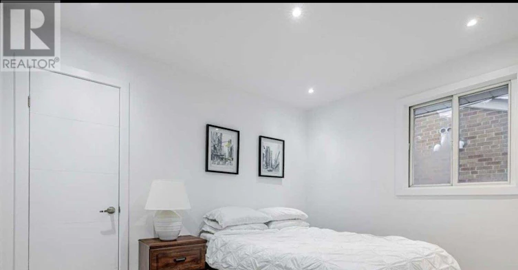 22 Fenelon Drive, Toronto, ON, M3A 3K3 - 14