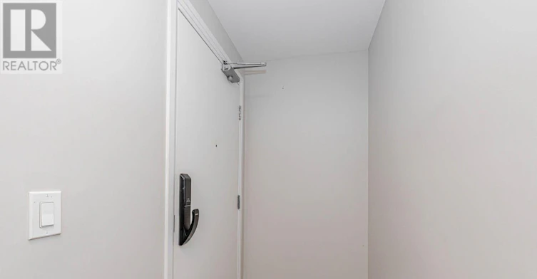 111-50 Kaitting Trail, Oakville, ON, L6M 5N3 - 8