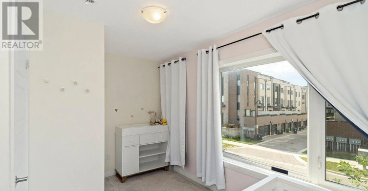 19 Thomas Mulholland Drive, Toronto, ON, M3K 0B5 - 20