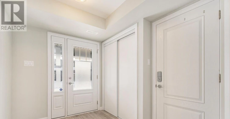 48 Teelin Circle, Manotick, ON, K2J 6V1 - 2